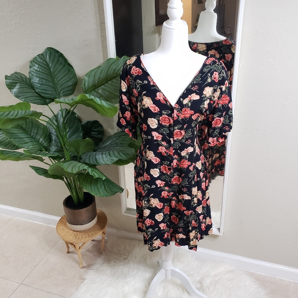 90s Vintage Styleworks Navy Blue Floral Romper